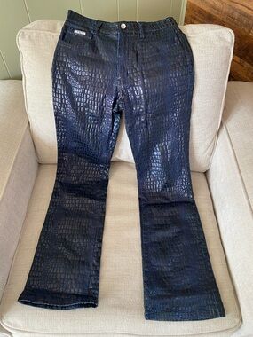 RVT Vintage 90s Navy & Black Croc-Embossed Bell Bottoms
